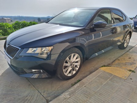 skoda superb año 2018 tdi 150cv diesel